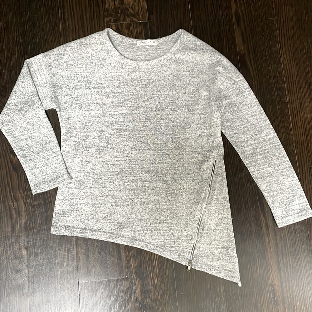 PINC PREMIUM Sweater